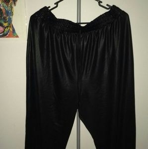 Faux leather capri pants